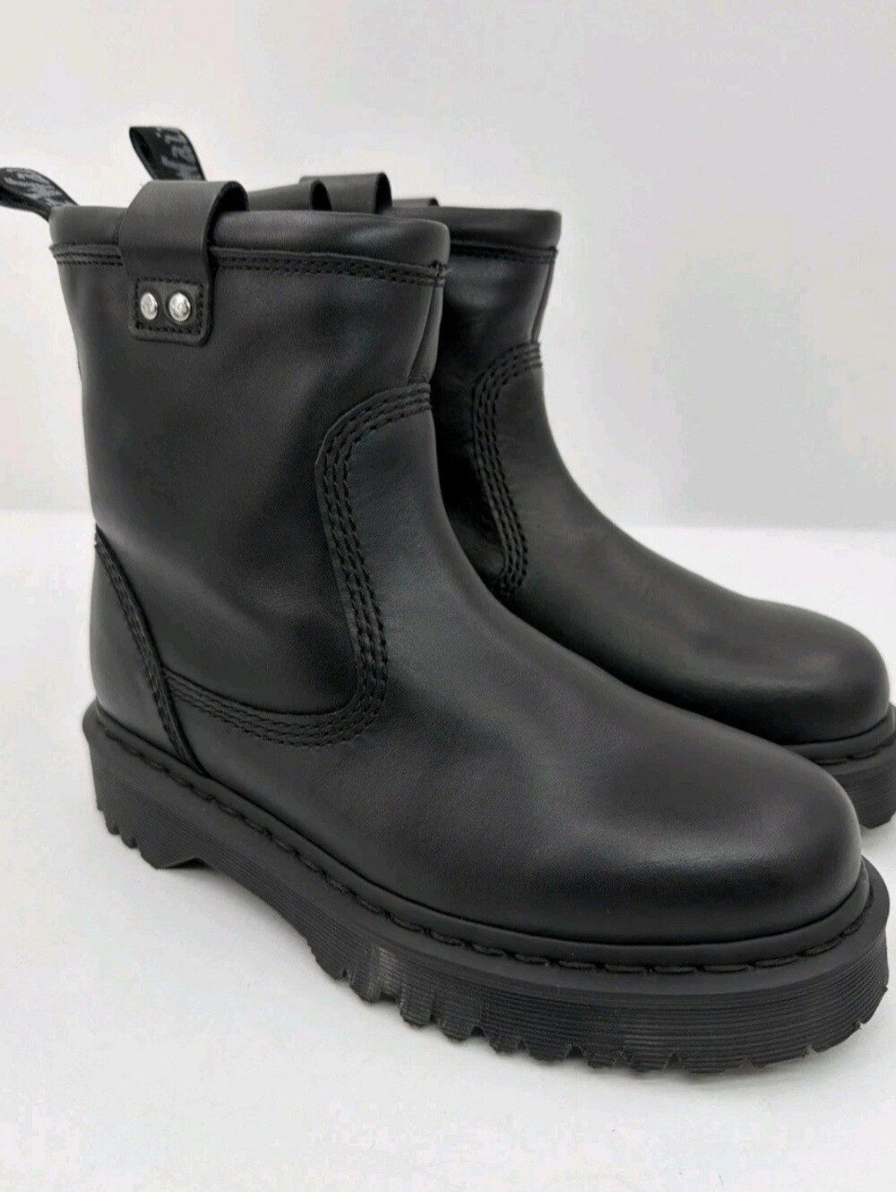 Dr. Martens Anistone Lo Leather Boots Women Size 6